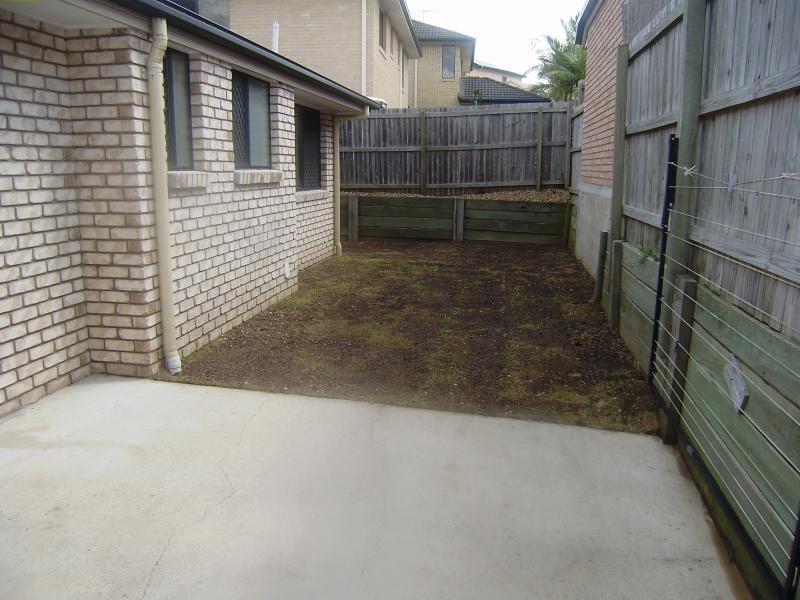 1 Birdwing Ct, Springfield Lakes QLD 4300
