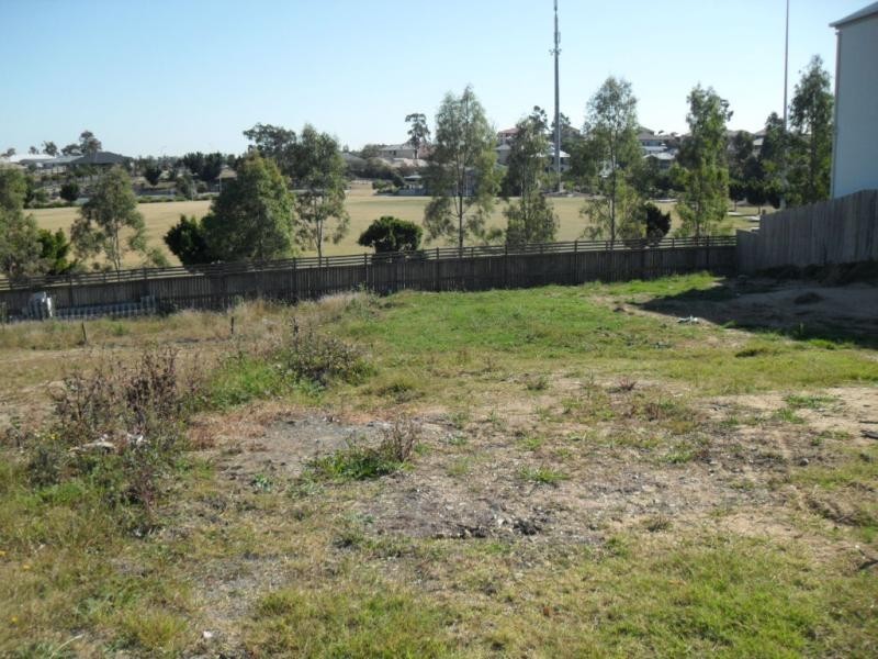 9 Riverine Dr, Springfield Lakes QLD 4300