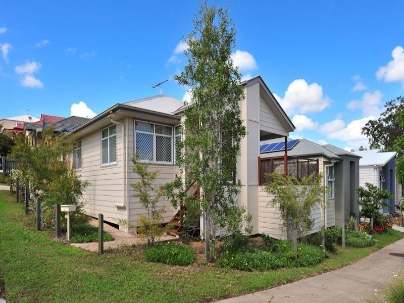21 Parkview  Dr, Springfield Lakes QLD 4300