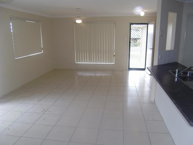 60 Storr  Cct, Goodna QLD 4300