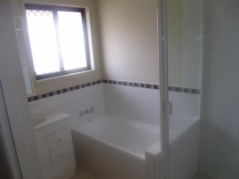 60 Storr  Cct, Goodna QLD 4300