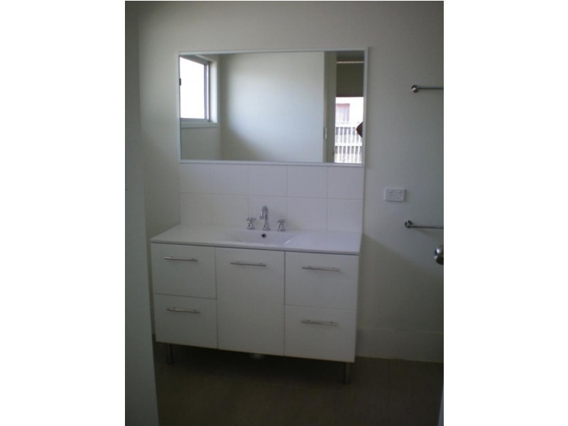 Mount Warren Park QLD 4207