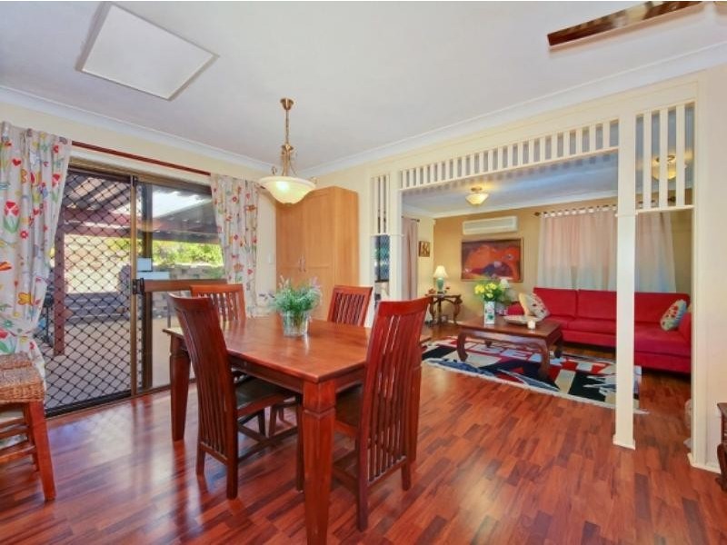 Mount Warren Park QLD 4207