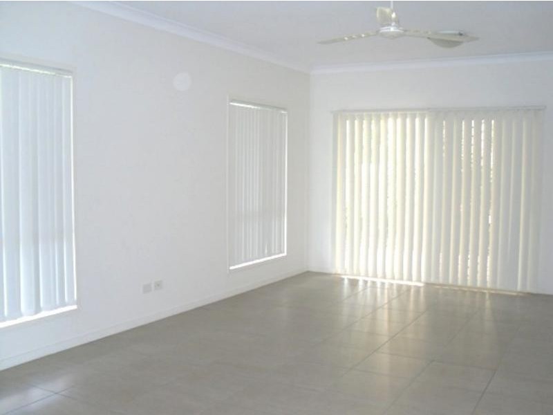 Mount Warren Park QLD 4207