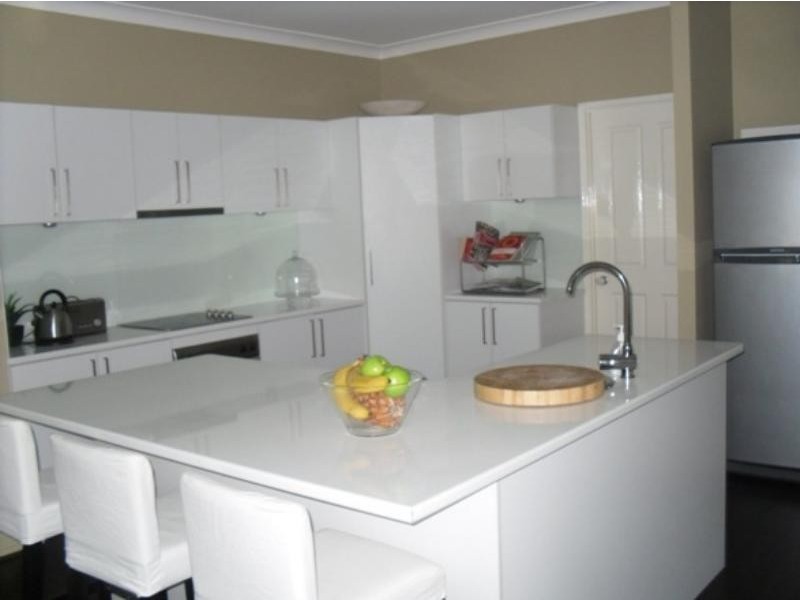 Edens Landing QLD 4207