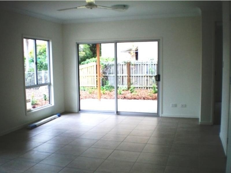 Mount Warren Park QLD 4207