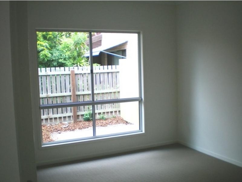 Mount Warren Park QLD 4207