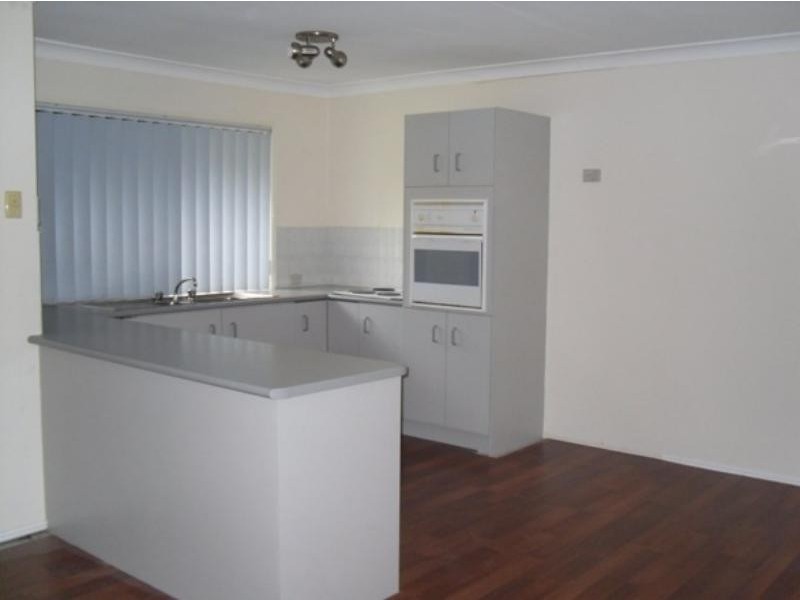 Mount Warren Park QLD 4207