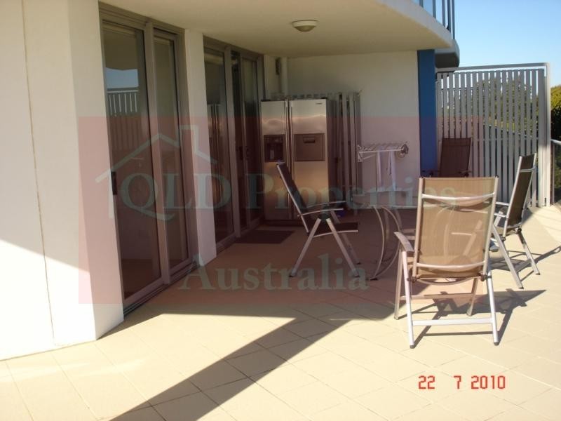 406/89 landsborough Ave, Scarborough QLD 4020
