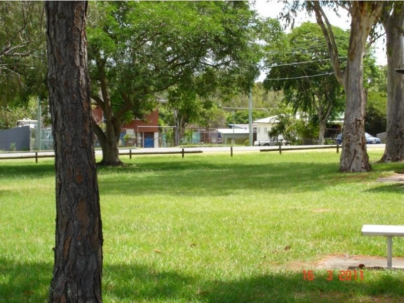 26 college Pl, Clontarf QLD 4019