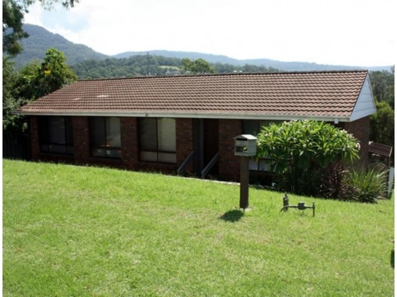 20 Staff Rd, Cordeaux Heights NSW 2526