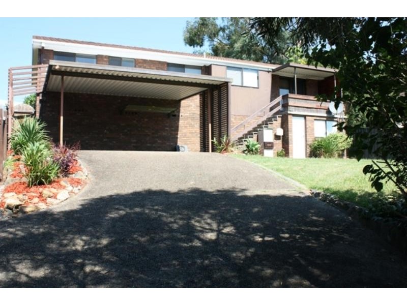 20 Staff Rd, Cordeaux Heights NSW 2526