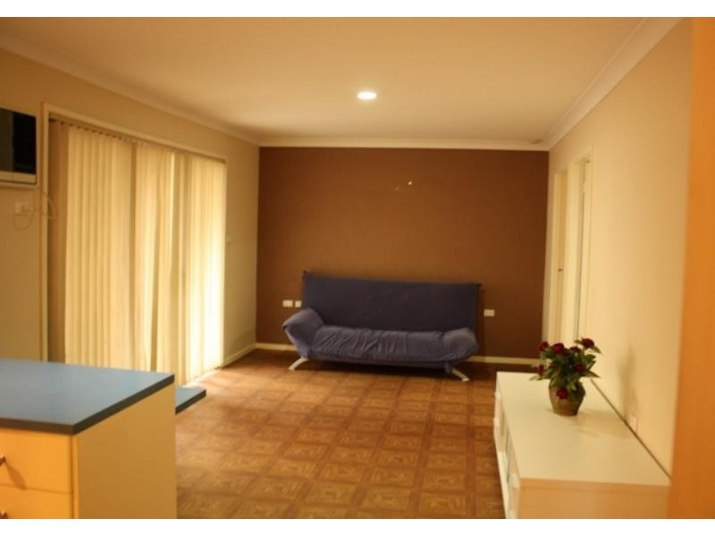 34 Scenic  Cres, Albion Park NSW 2527