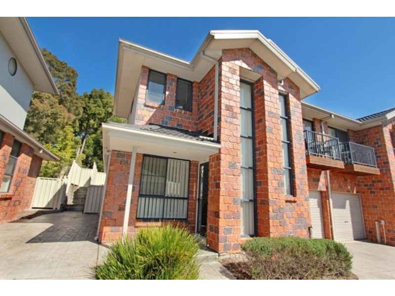 4/17-19 Robertson  St, Coniston NSW 2500