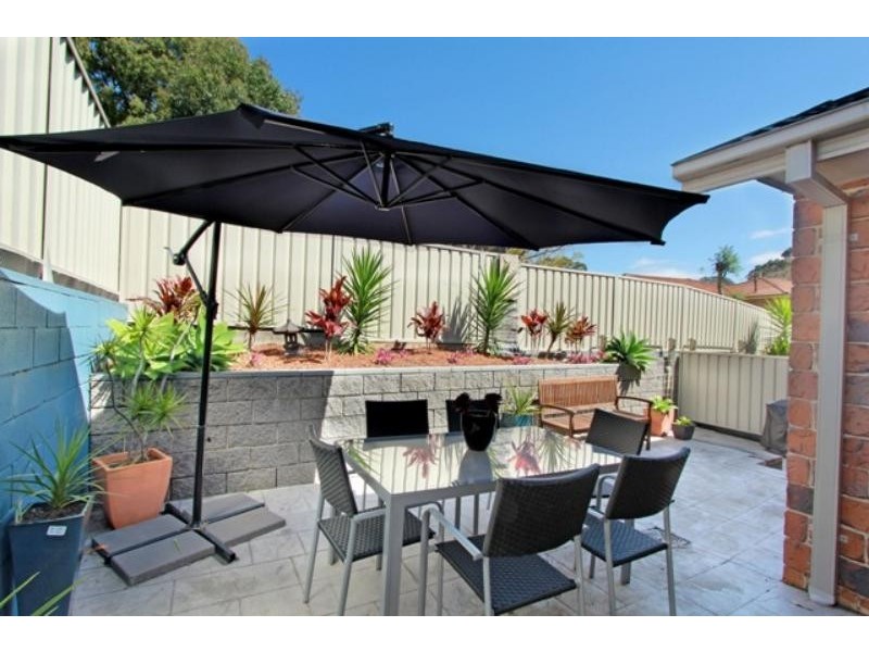4/17-19 Robertson  St, Coniston NSW 2500