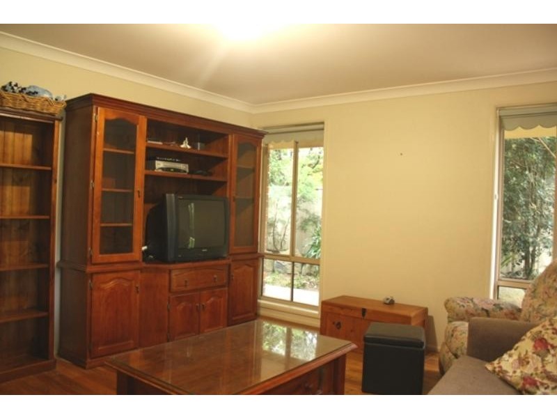 25 Bertram Cl, Tarrawanna NSW 2518