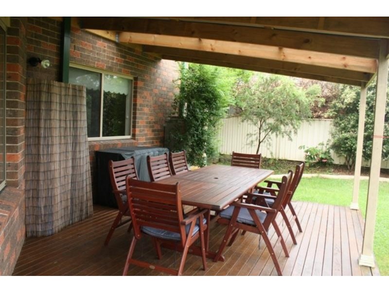 25 Bertram Cl, Tarrawanna NSW 2518