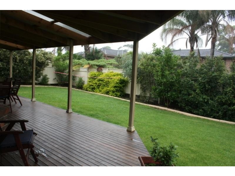 25 Bertram Cl, Tarrawanna NSW 2518