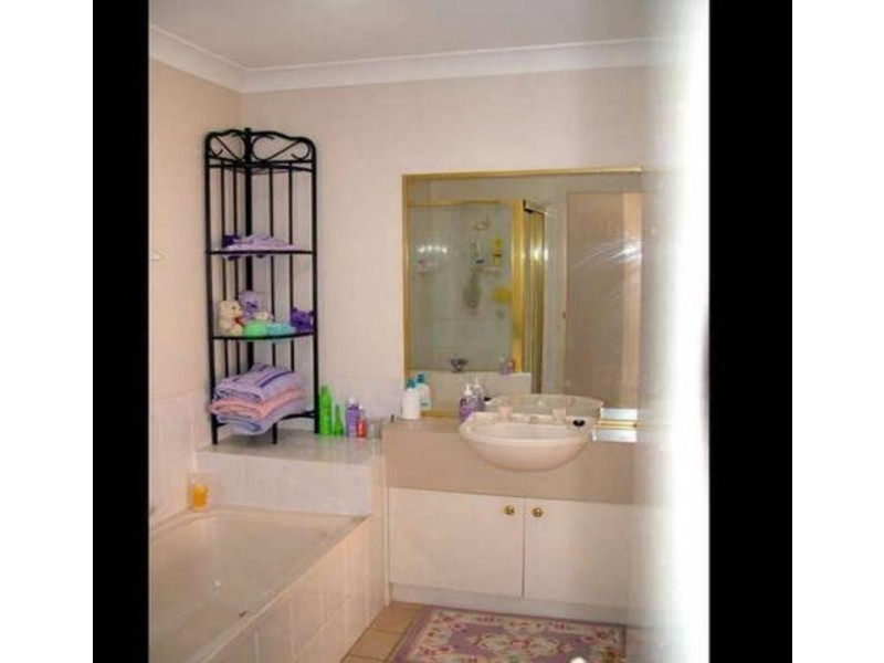 1/13 Camlan Pl, Ormeau QLD 4208