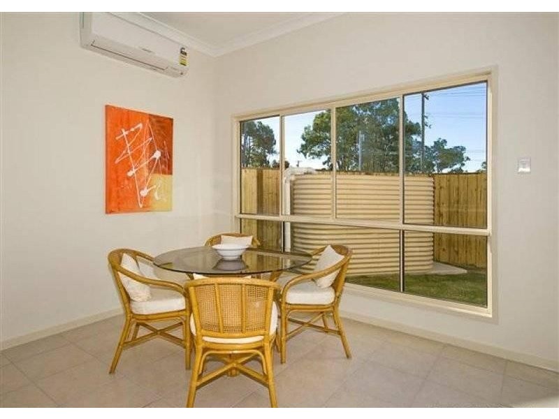 2/62 Milne St, Mount Warren Park QLD 4207