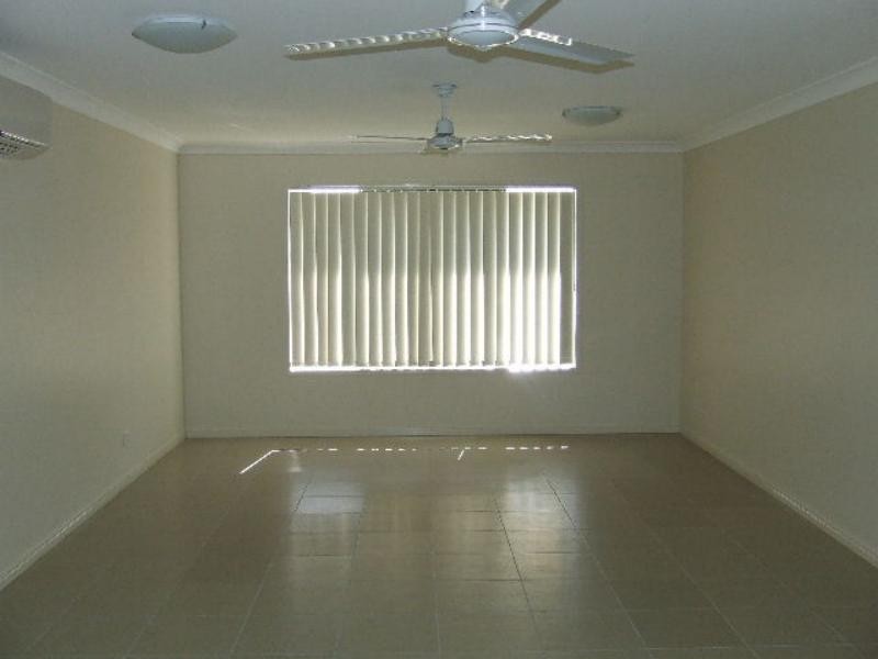 35 Jasmina  Pde, Waterford QLD 4133