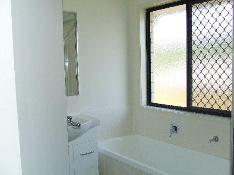 33 McNamara Pl, Redbank Plains QLD 4301