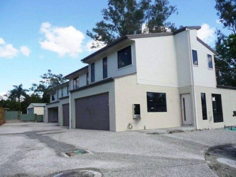 2/44 Careel  Cl, Helensvale QLD 4212
