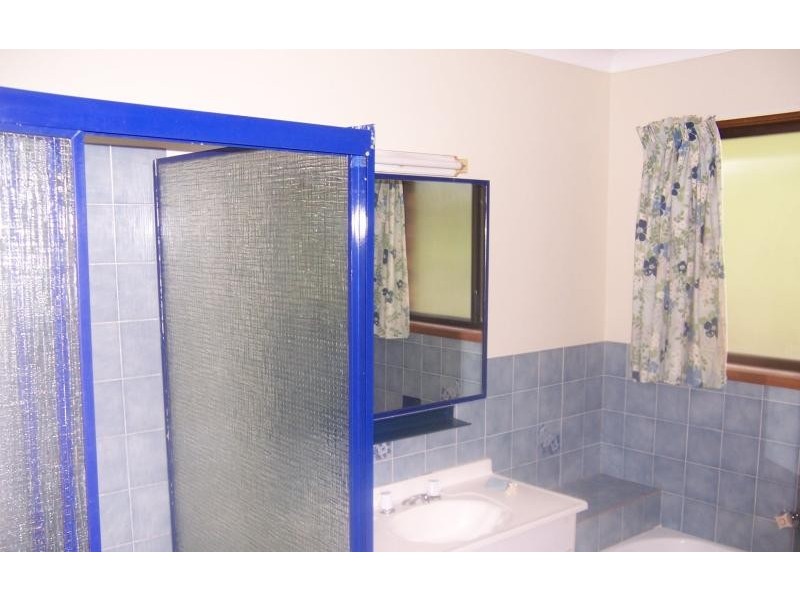 3 Kalos  St, Shailer Park QLD 4128