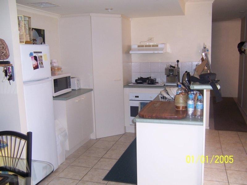 6/61 Harburg  Dr, Beenleigh QLD 4207