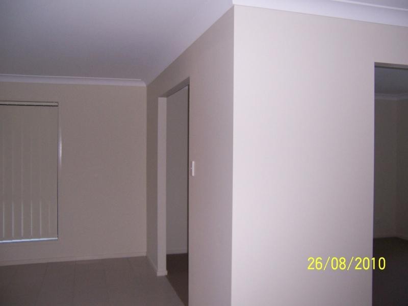 8 Davison Ct, Marsden QLD 4132