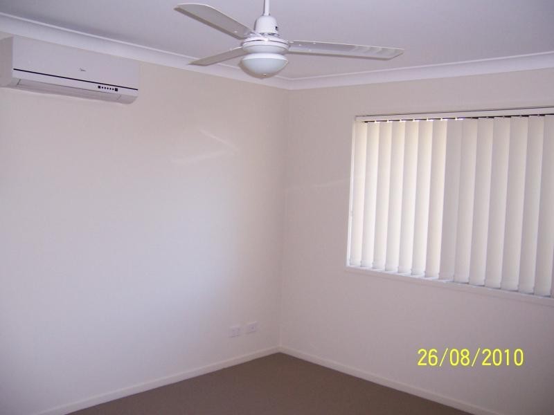 8 Davison Ct, Marsden QLD 4132