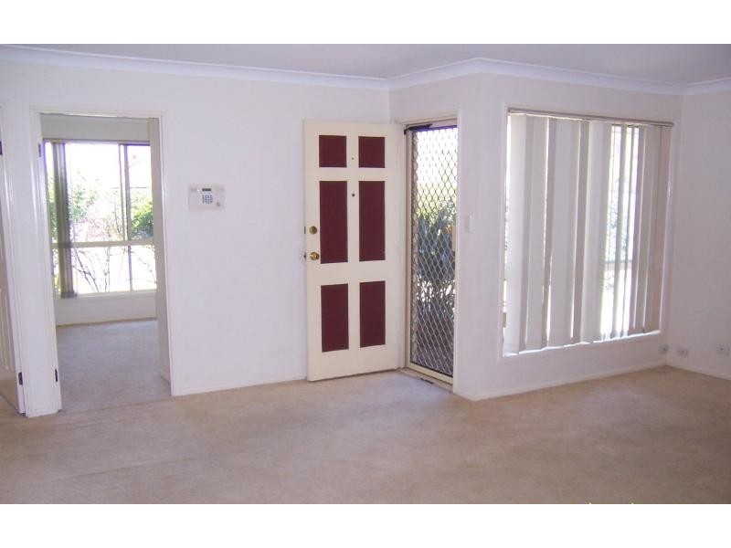 32 Murrumbidgee  St, Hillcrest QLD 4118