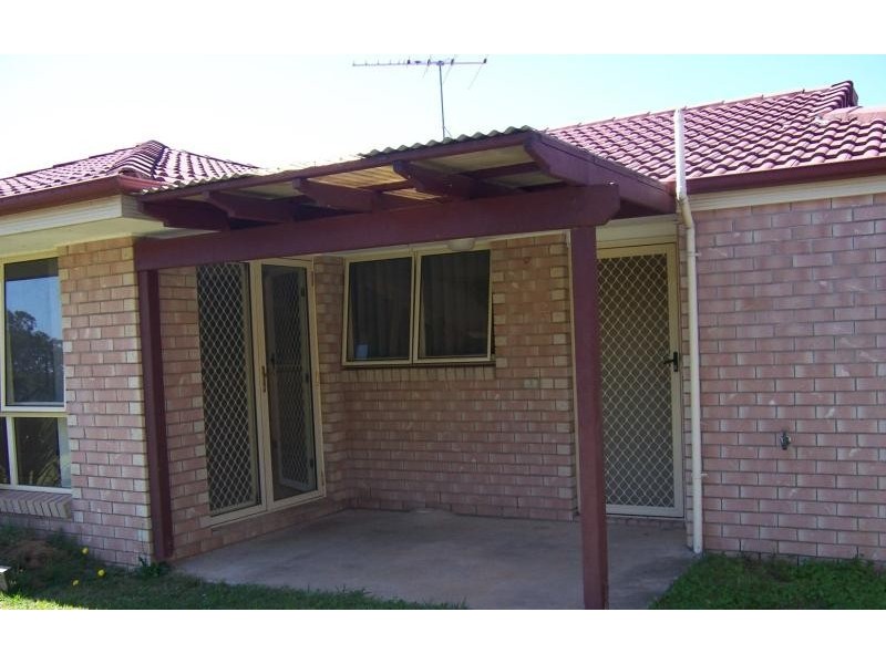 32 Murrumbidgee  St, Hillcrest QLD 4118