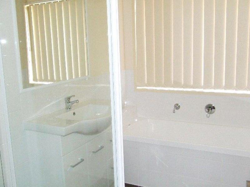 22 River Park Dr, Loganholme QLD 4129