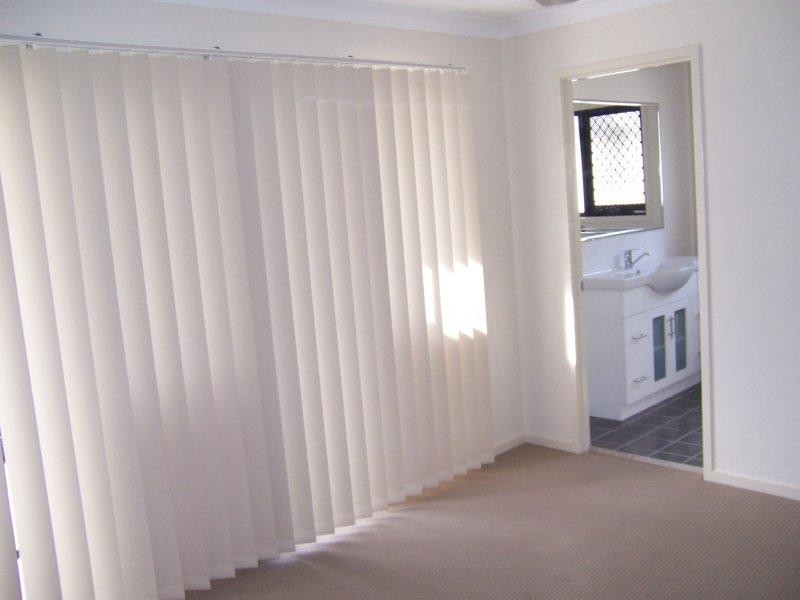 17B Bellagio Cres, Coomera QLD 4209