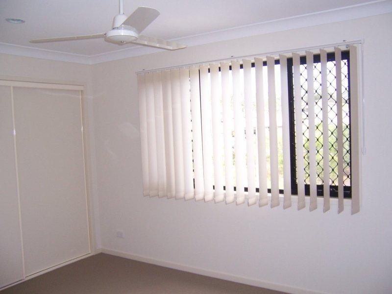 17B Bellagio Cres, Coomera QLD 4209