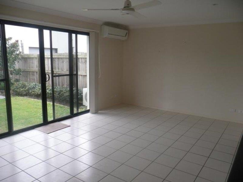 4/17 Park Esp, Coomera QLD 4209