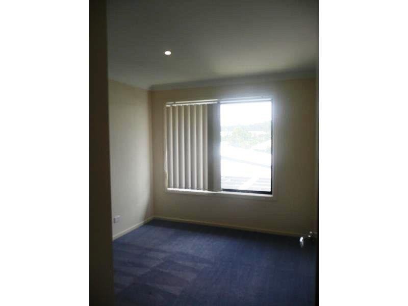 4/17 Park Esp, Coomera QLD 4209