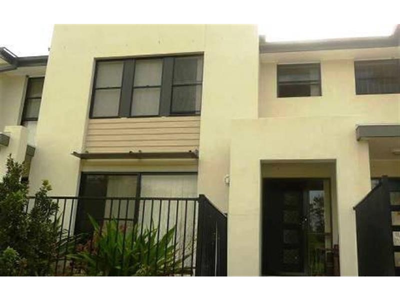 4/17 Park Esp, Coomera QLD 4209