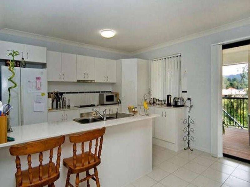 6 Matthews  Cres, Pimpama QLD 4209
