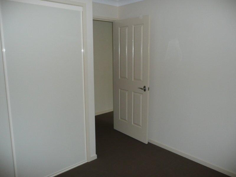 15B Nicci Rd, Coomera QLD 4209