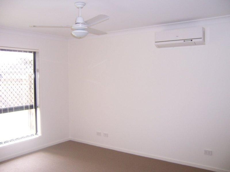 13 Davison Court Ct, Marsden QLD 4132