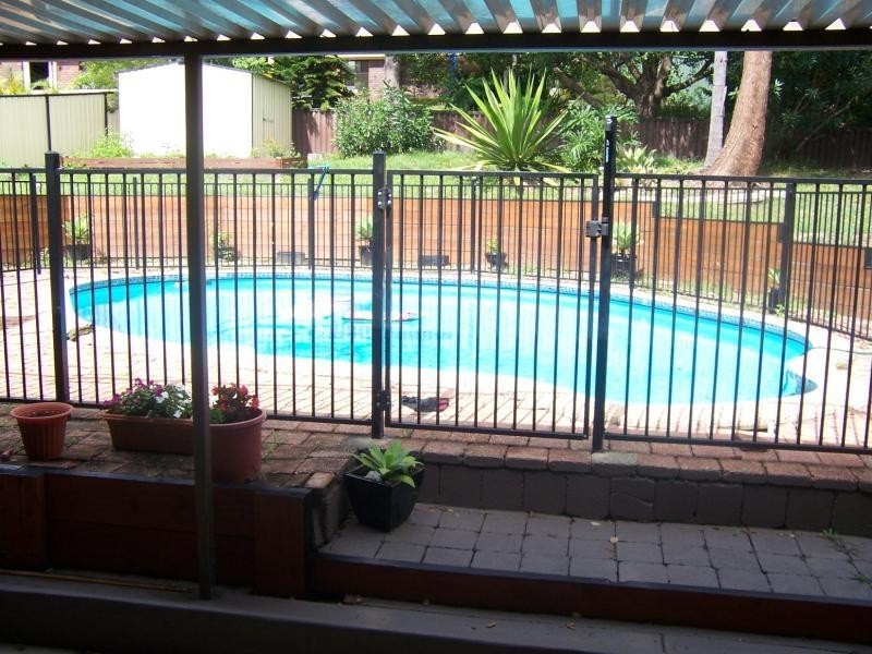 22 Patura  Dr, Ashmore QLD 4214