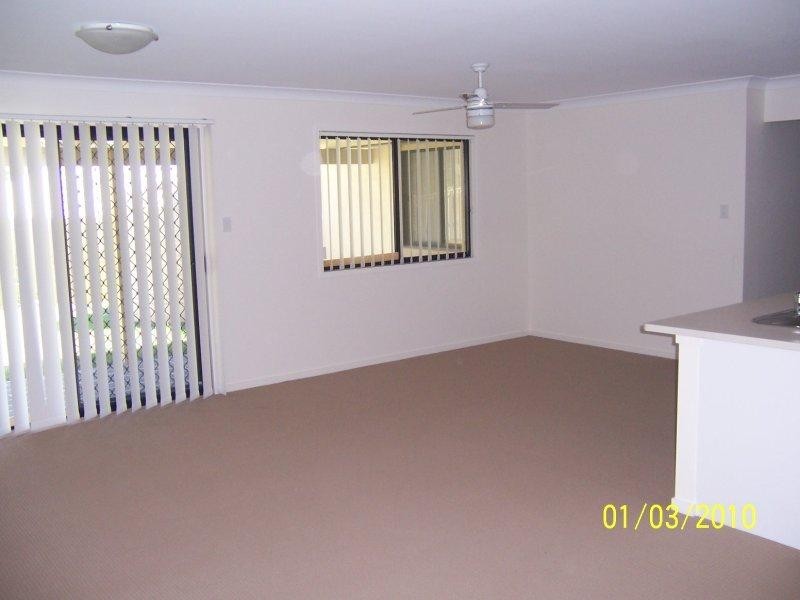 17 Saltwater Bvd, Oxenford QLD 4210