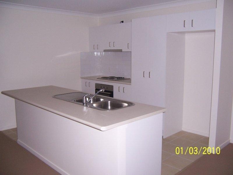 17 Saltwater Bvd, Oxenford QLD 4210