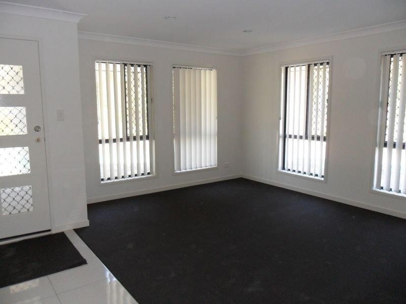 4b Michaels  Prom, Coomera QLD 4209