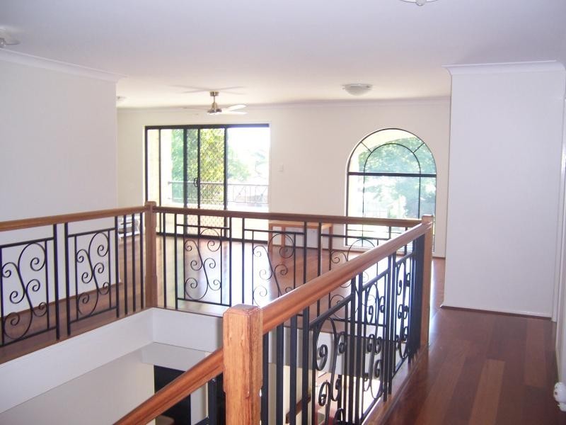 73 Dewar  Dr, Loganholme QLD 4129