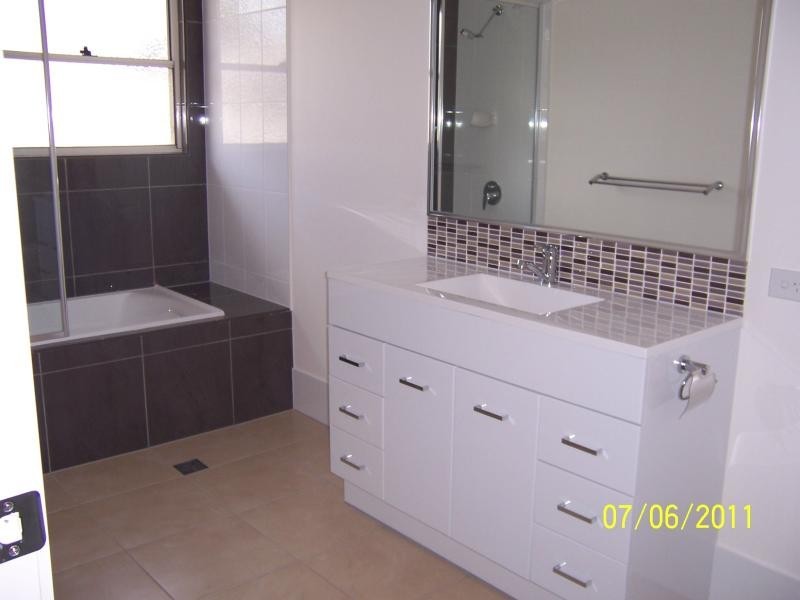 6/58 Riverhills Rd, Eagleby QLD 4207
