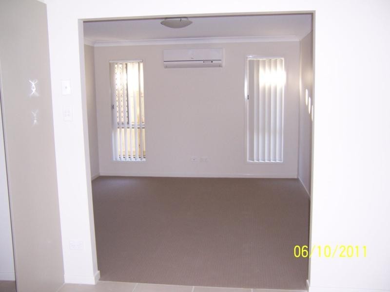 60 Armsfeild St, Doolandella QLD 4077