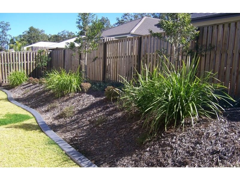 12 Richmond Cres, Waterford QLD 4133